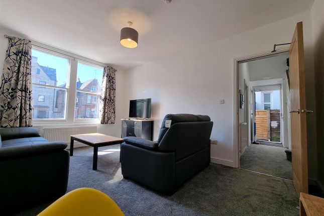 Room 6, 223, Chesterton Road, Cambridge photo 2