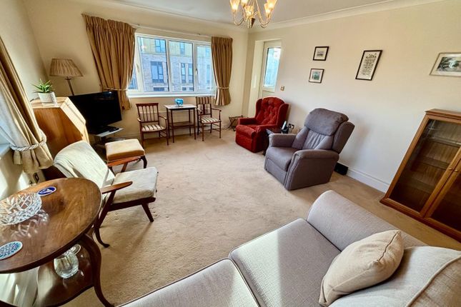 Flat 17, Barfield House, Spath Road, West Didsbury photo 3