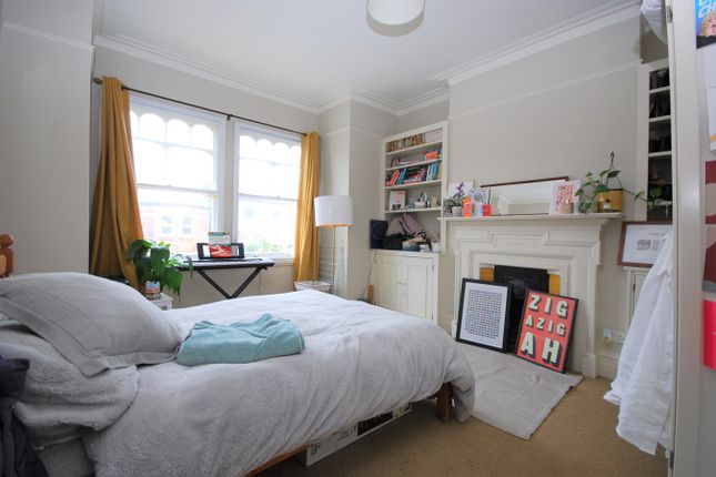 Thumbnail Maisonette to rent in Tooting Bec Road, Tooting Bec