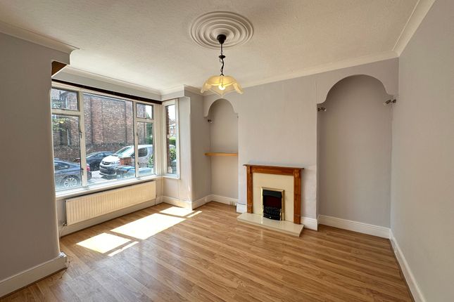 Terraced house to rent in Elvendon Road, London