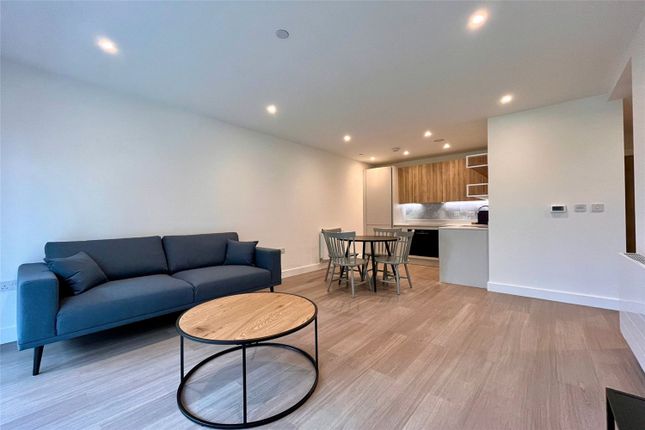 55, Flat 203, Flagstaff Road, Reading photo 2