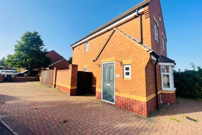 Property for sale in Yale Road, Willenhall