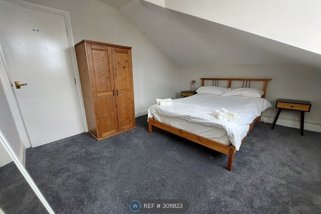 C Belsize Road, London photo 2
