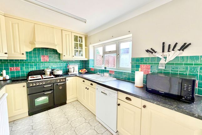 Garmond, Ryhall Road, Stamford photo 5