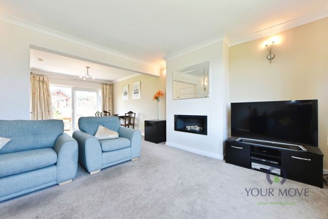 63, Denbigh Drive, Oldham photo 4