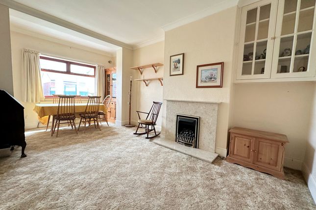 1, King John Avenue, Fareham photo 3