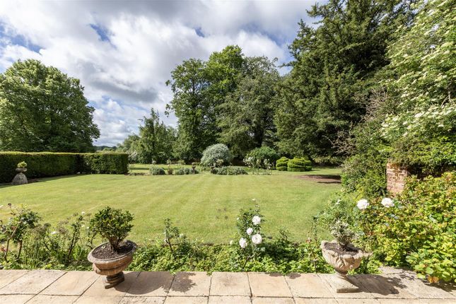 Fyfield Manor, Fyfield Road, Fyfield Andover photo 3
