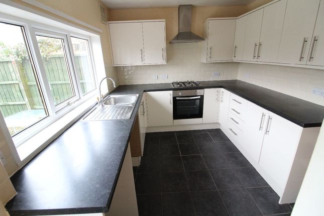 Terraced house to rent in Manston Drive, Perton, Wolverhampton