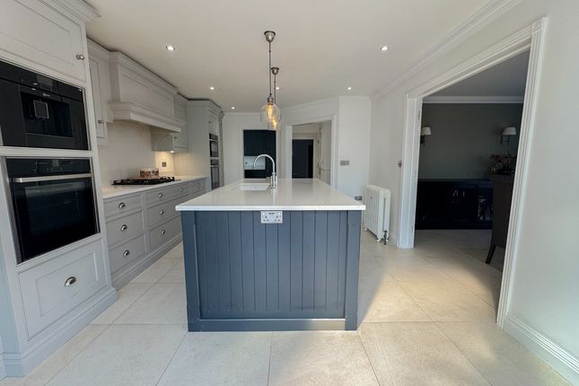3 Whitehouse Mews, The Ash, Rayleigh photo 5