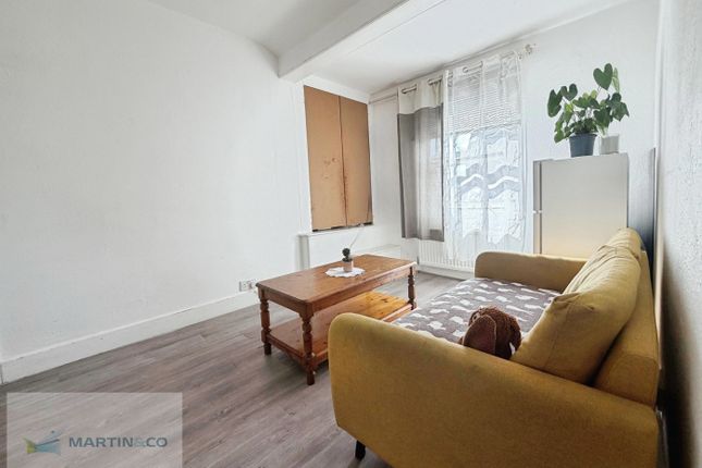 111a, Terrace Road, Walton On Thames photo 5