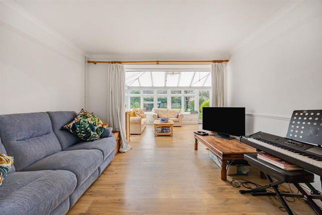 44, Choseley Road, Knowl Hill photo 4