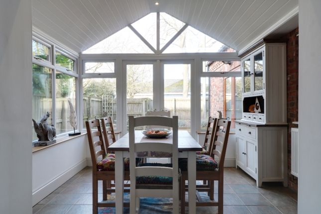 4-bed house on Barn Cottage, Church Street, Grantham, £475,000