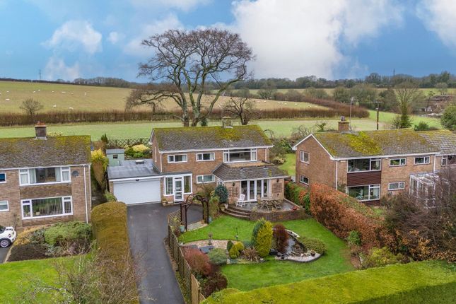 4-bed house on 9 The Dell, Andover, £725,000