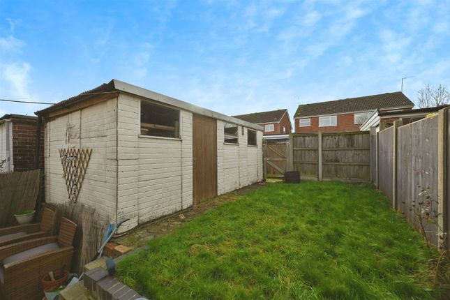 51, Hardy Close, Rugby photo 4