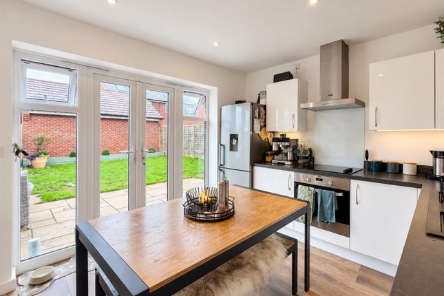 4, Swallowtail Road, Hereford photo 2