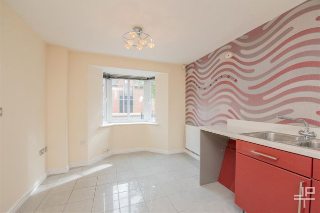 20A, Windermere Road, Leigh photo 4