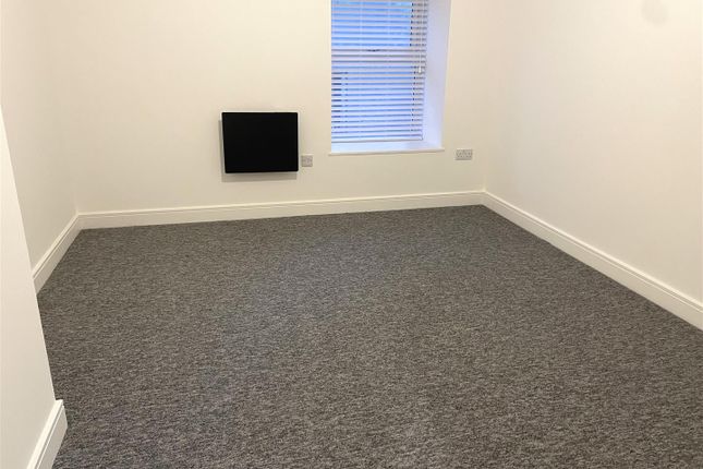 Flat 3, 2 Quay Street, Haverfordwest photo 5
