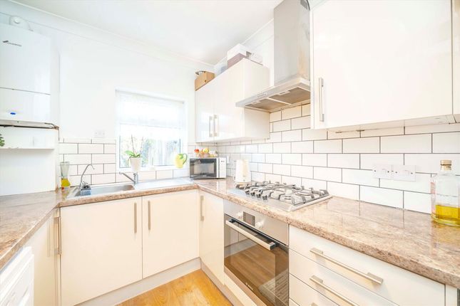 Abercorn Crescent, South Harrow photo 4
