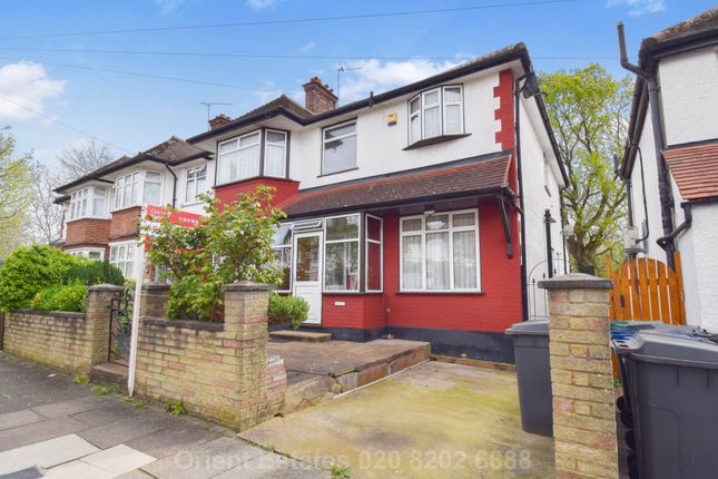 Thumbnail Semi-detached house for sale in Kings Close, London