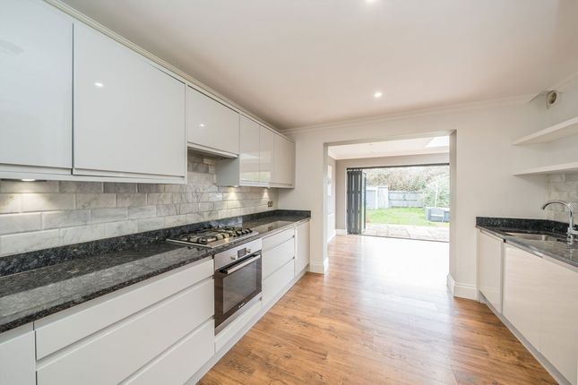 Glebe Side, Twickenham photo 4