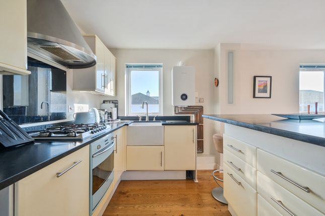 7, Victory Mews, Brighton Marina Villag photo 3