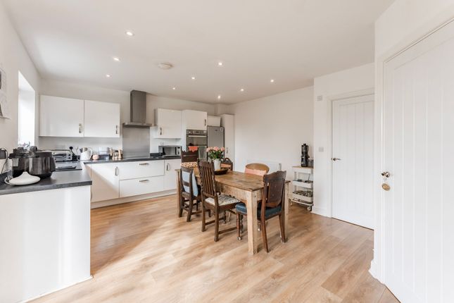 12 Harebell Road, Attleborough photo 3