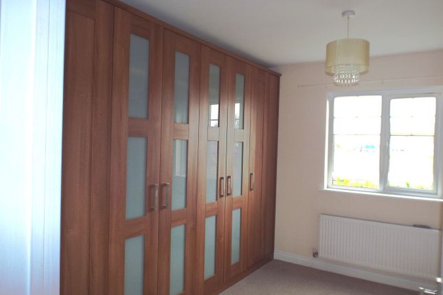 61, Riverside Close, Bridgwater photo 4