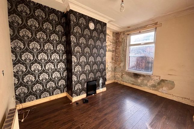 43 Goldfinch Street, Preston photo 3
