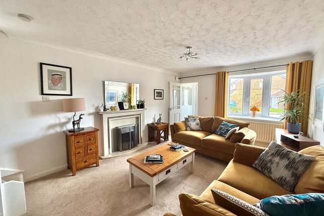 Linden Road, Whitley Bay photo 3