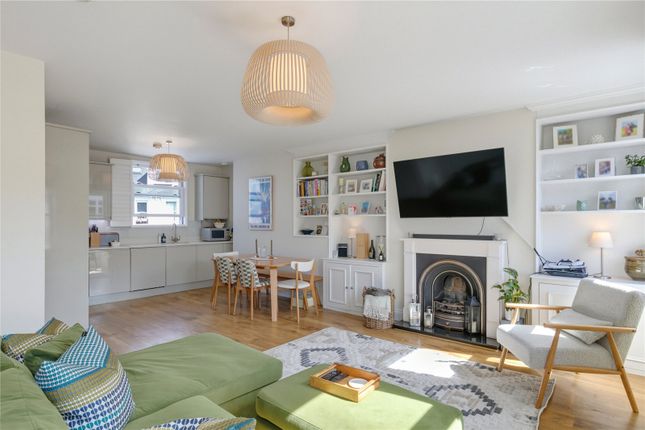 10c,, Battersea Rise, London photo 2