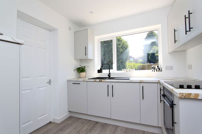38, Greenhill Road, Alveston photo 2