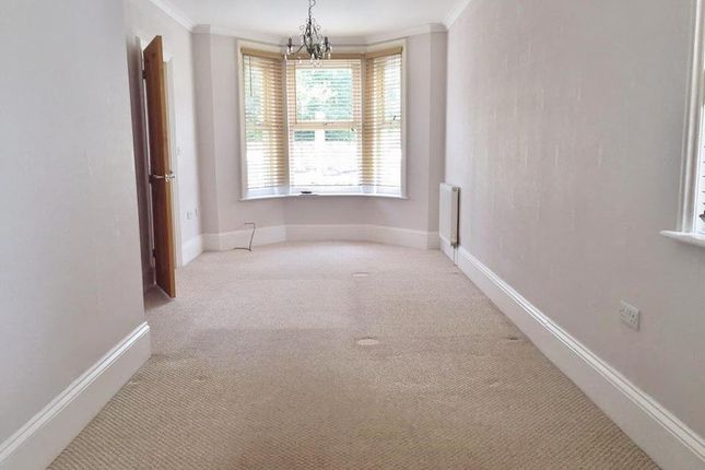 206, Park Road, Cowes photo 2