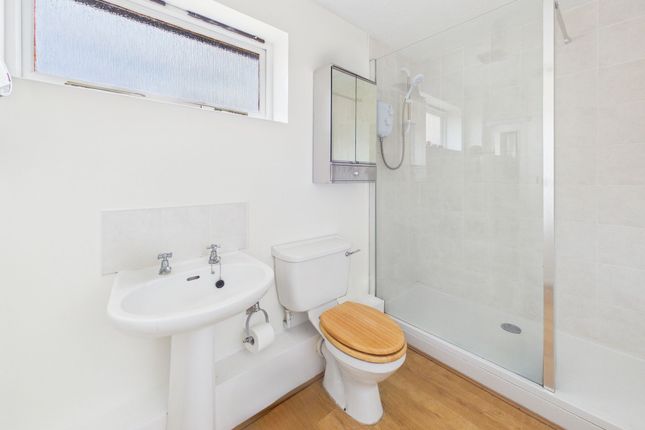 20 Verona Avenue, Nottingham photo 4