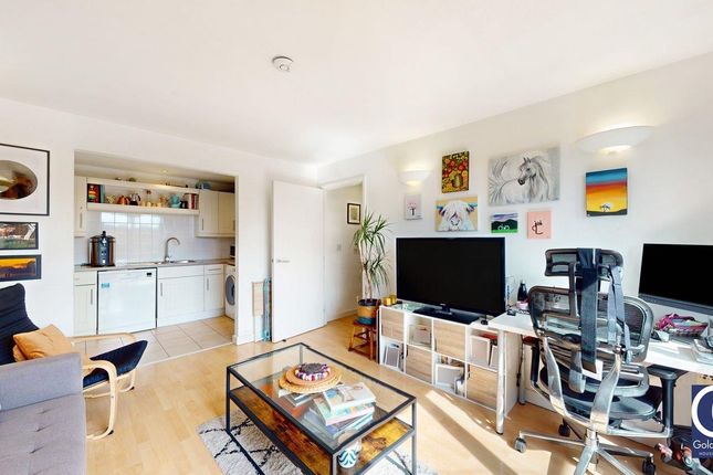 Flat 12, Naish Court, 56 Bemerton Street, London photo 4