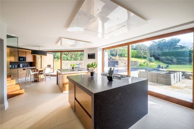 Kitchen/Breakfast Rm
