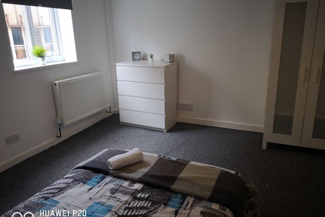 26, snow hill, Wolverhampton photo 2
