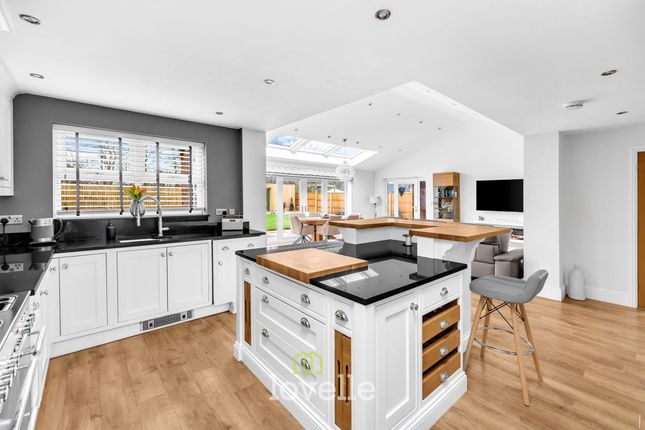 63 Bolingbroke Road, Cleethorpes photo 2