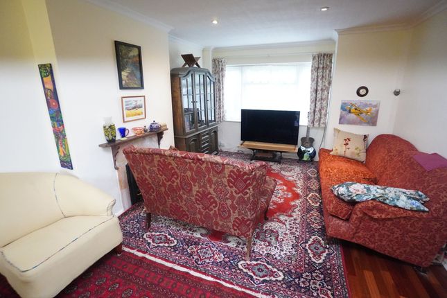 92 Deeds Grove, High Wycombe photo 4