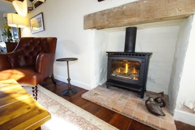 1 Bed End Terrace House For Sale In Fair Lane Robertsbridge East