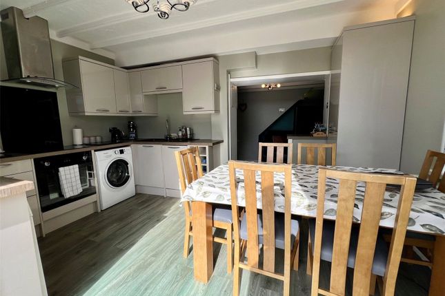 5, Castle Pill Road, Milford Haven photo 4