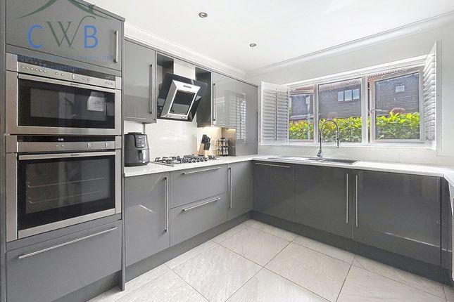 137a High Street, Rochester photo 4