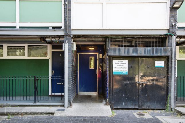 Flat 19, Mistral, London photo 2