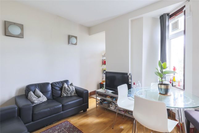 Maisonette to rent in Montana Road, Tooting Bec, London