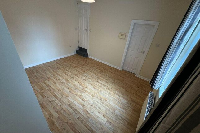 9, Marley Terrace, Leeds photo 5