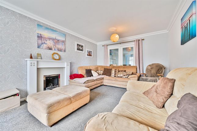 39, Springbank Crescent, Motherwell photo 3