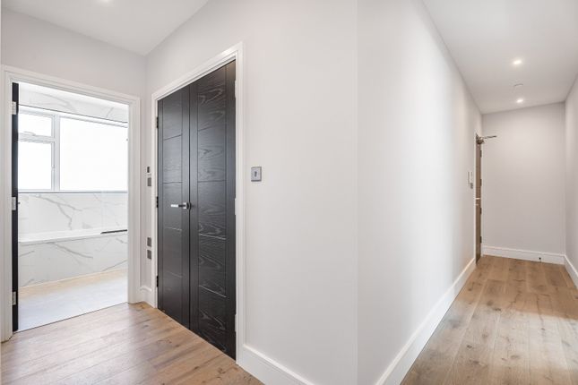 Flat 10, Fanshaw House,, Fanshaw Street, London photo 4