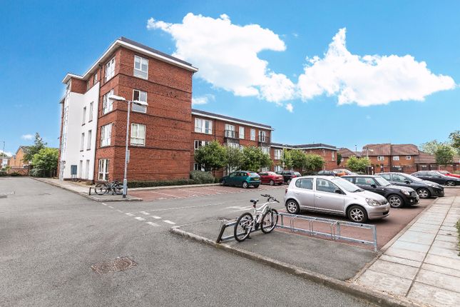 Flat for sale in Gilmartin Grove, Liverpool, Merseyside