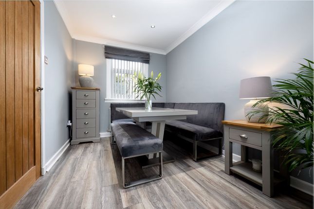 12 Burns Road, Greenock photo 4