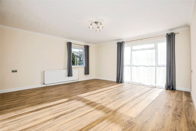 2, Parc Y Delyn, Cardigan photo 4