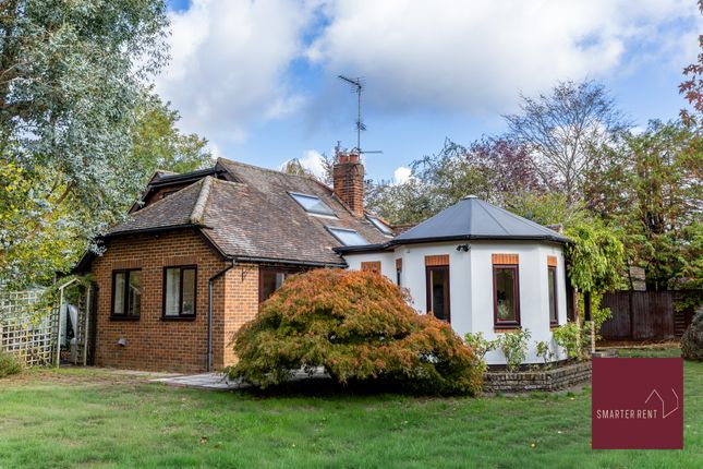 4 bed property for rent in Westfield Avenue, Woking GU22
